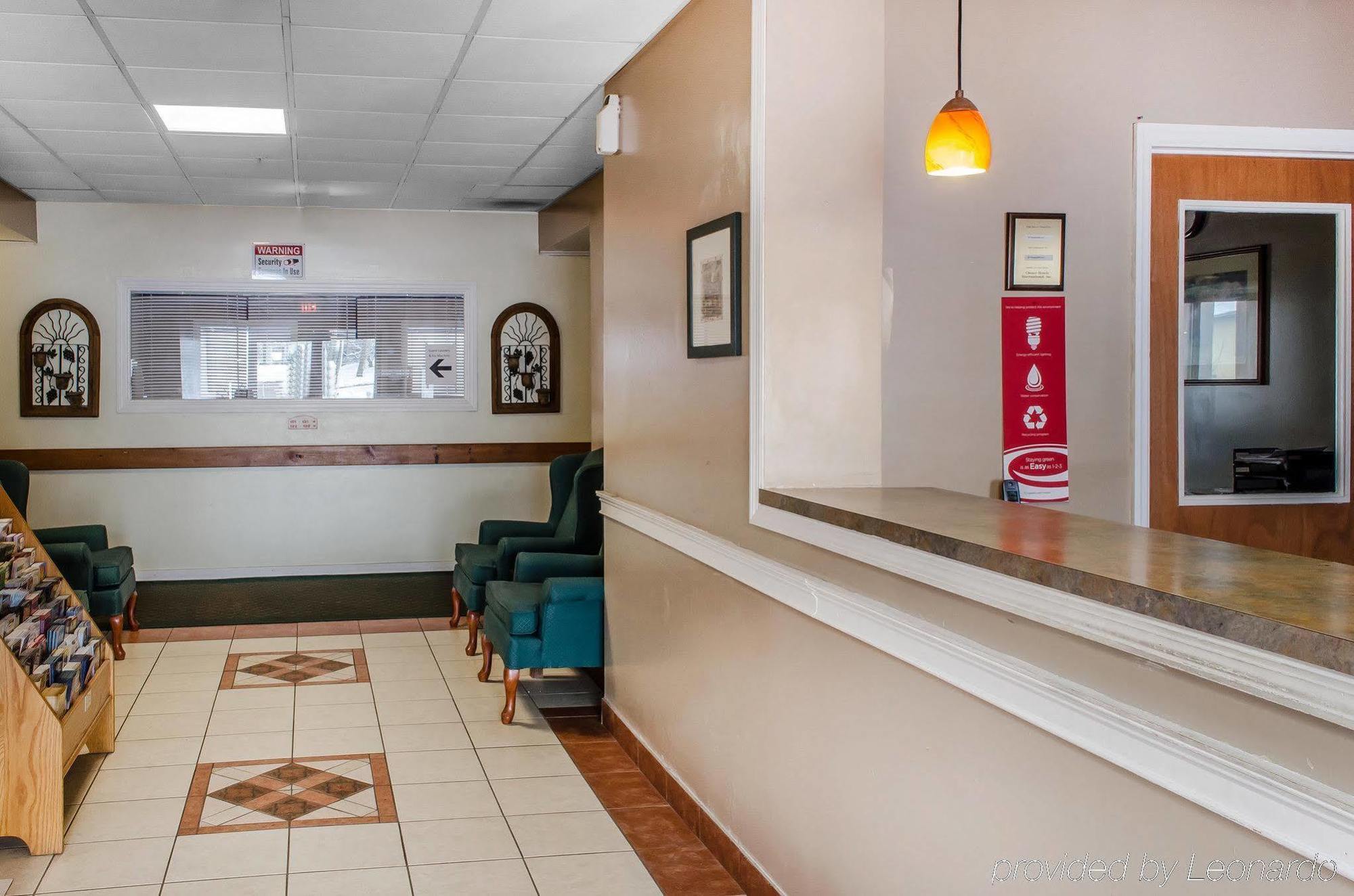 Econo Lodge Inn & Suites Denver Exteriér fotografie